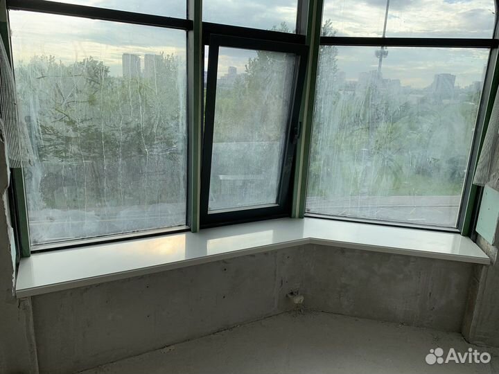 Подоконник из камня