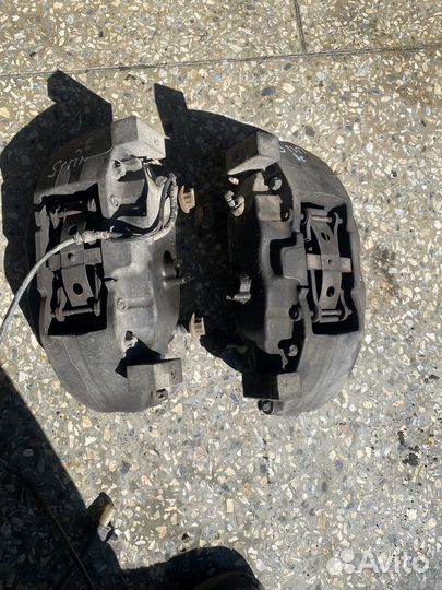 Комплект передних суппортов Range Rover Sport L320