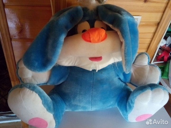 Большая мягкая игрушка заяц