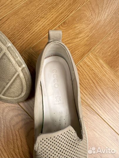 Ecco 38 мокасины