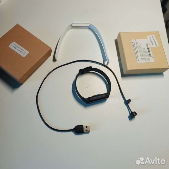Смартбраслет Mi bend 5 + 3 ремешка