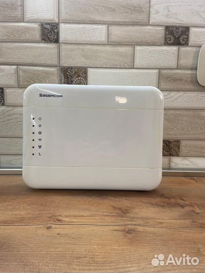 Wifi роутер sagemcom Fst 3804, v2