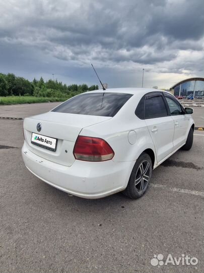 Volkswagen Polo 1.6 AT, 2012, 184 156 км