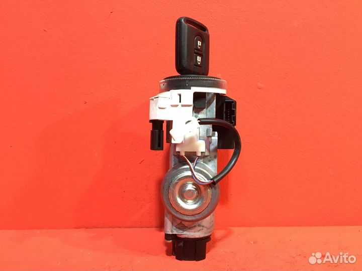 Замок зажигания Nissan Primera P12 седан QG16DE