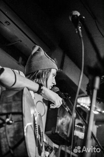 Преподаватель по гитаре