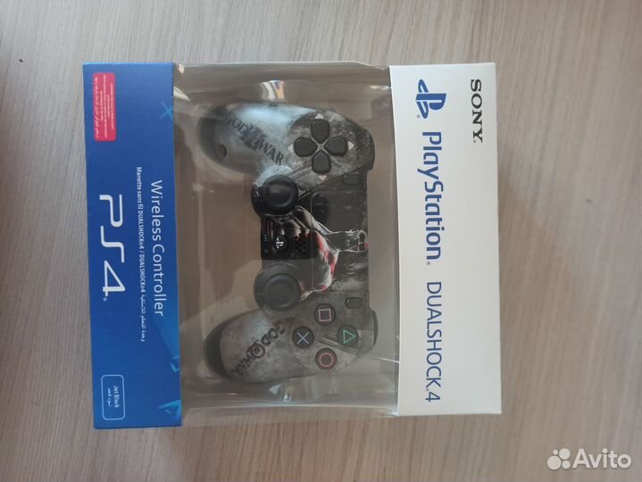 Геймпад Dualshock 4