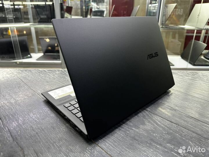 Нoвый ультрабук asus Creator Q15 i9/16/1024/3050