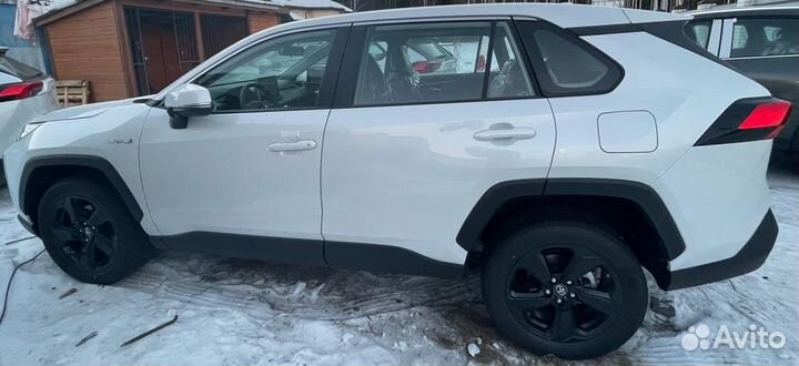 Toyota RAV4 2.5 AT, 2022, 2 км