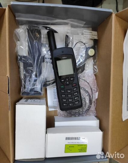 Спутниковый телефон iridium 9555