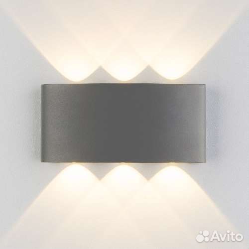 Светильник на стену