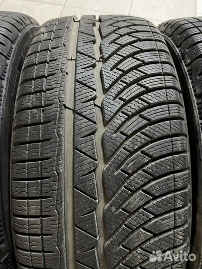 Michelin Alpin 4 245/45 R19 и 275/40 R19