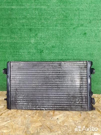 Радиатор кондиционера VW Sharan 7M0820413F