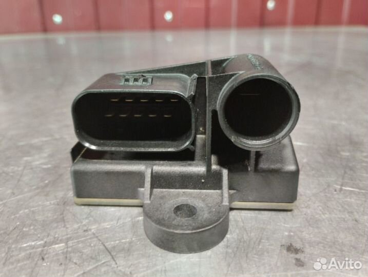 Реле свечей накала Mercedes Glc X253 OM651 2.2 CDI