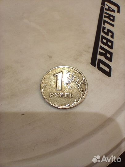 Монета 1р заводской брак
