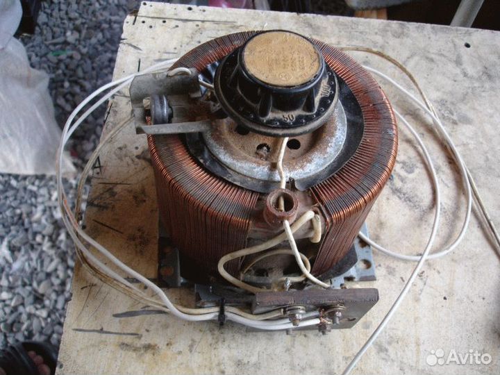 Автотрансформатор аосн-8-220-82 ухл4