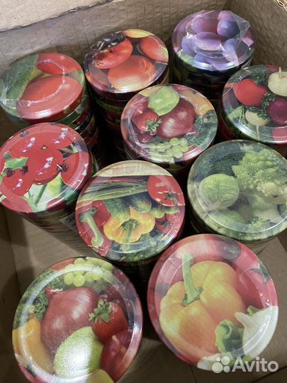 Крышки для консервирования банок 66 мм