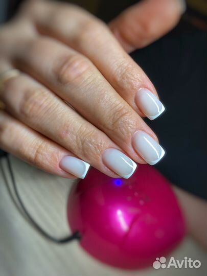 Маникюр педикюр