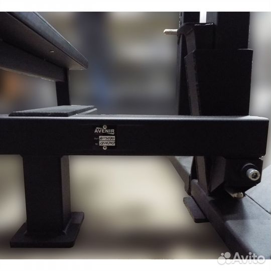 Стойка для пауэрлифтинга со скамьей AV131/80