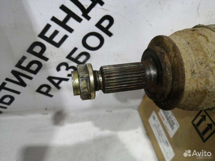 Привод задний левый Suzuki Grand Vitara 2.4L