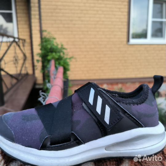 Детские кроссовки Adidas 31 р