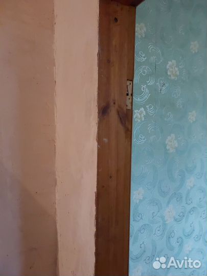 Дверь с косяком