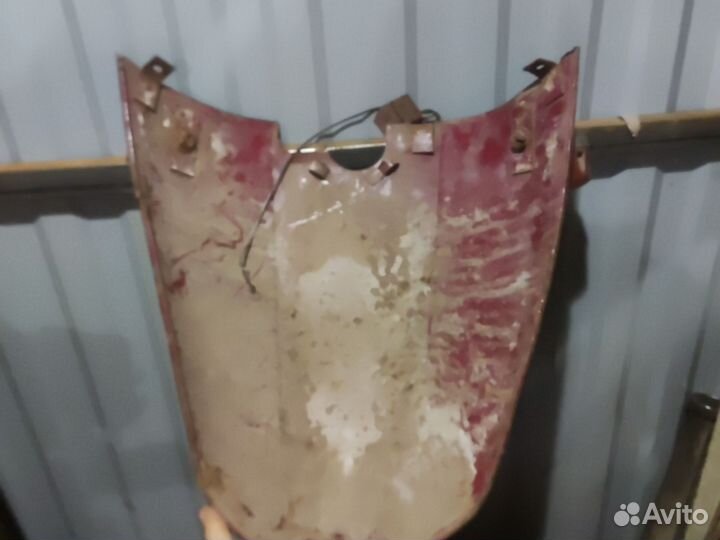 Переднее крыло мотороллера муравей 2м