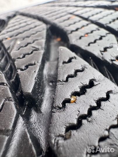 Nokian Tyres Hakkapeliitta R2 185/65 R15 92R