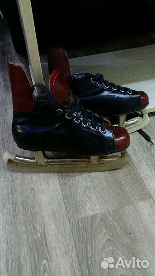 Коньки ретро