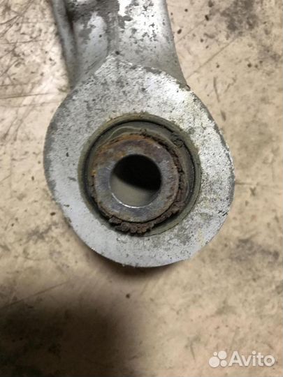 Рычаг задний поперечный Nissan Qashqai (J10)