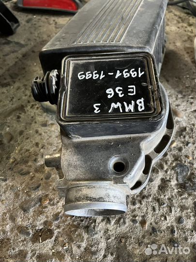 Расходомер воздуха (дмрв) BMW 3-Series (E36)