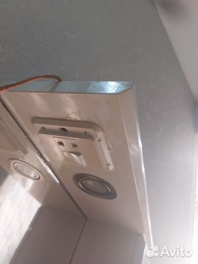 Зеркало шкаф в ванную с подсветкой