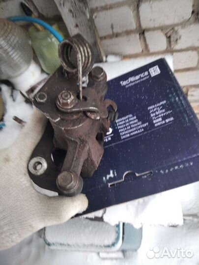 Суппорт hyundai solaris