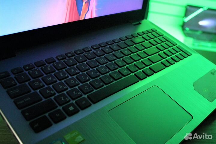 Ноутбук для игр \ Intel + Nvidia \ FHD \ SSD