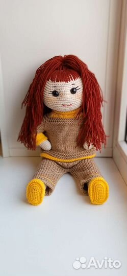 Кукла вязаная