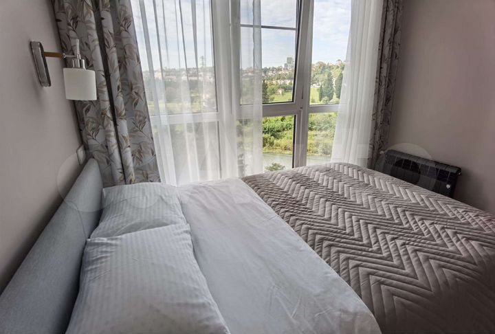 3-к. квартира, 50 м², 5/25 эт.