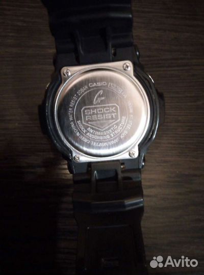 Часы Casio G-shock GA200 BW