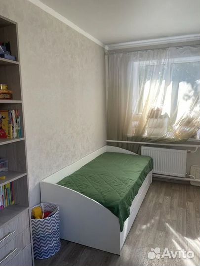 Кровать подростковая белая