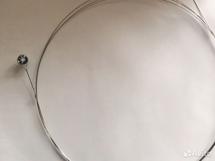 Струна на акустическую гитару металлическая