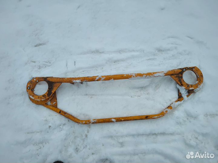 Распорка передних стоек ваз