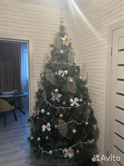 Елка искусственная