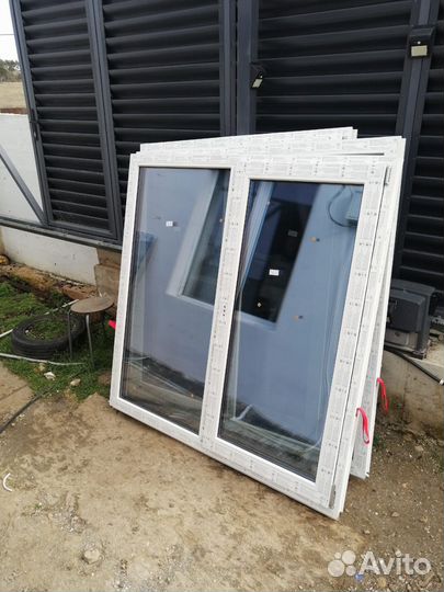 Дверь пластиковая входная