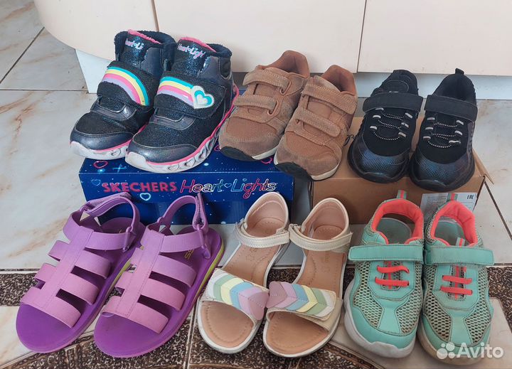 Кроссовки и босоножки размер 30