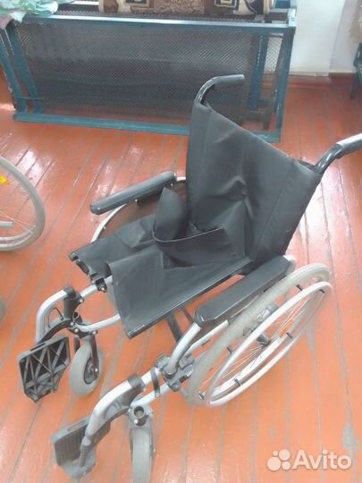 Инвалидная коляска 2 шт