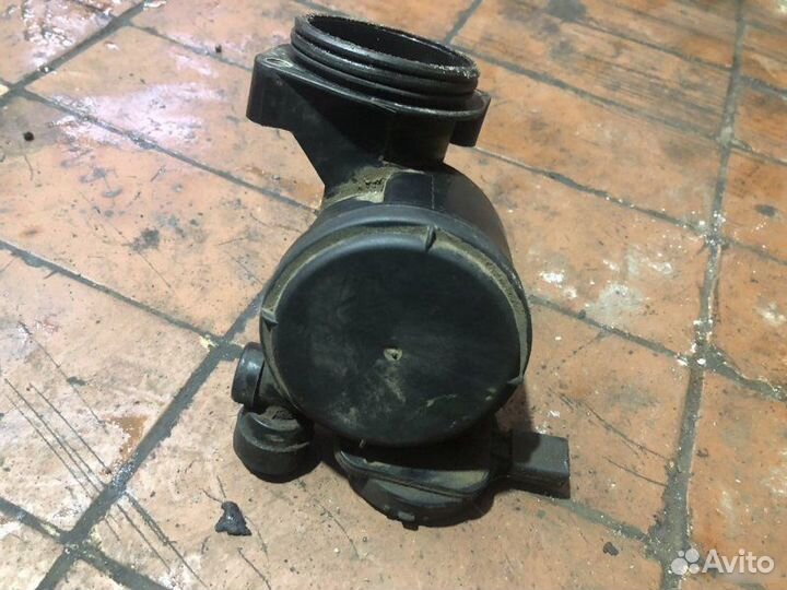 Корпус термостата Volkswagen Polo 2000