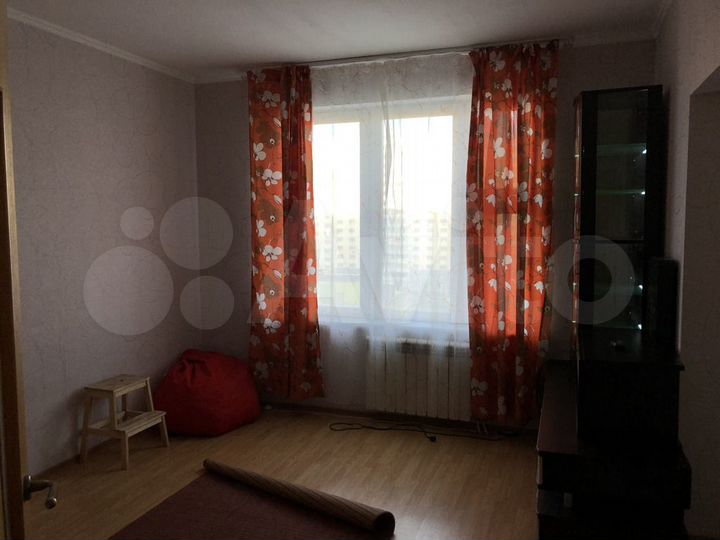 1-к. квартира, 40 м², 8/16 эт.