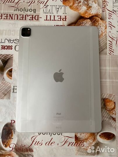 Планшет Apple iPad Pro 2020 12.9