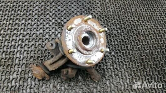 Ступица передняя левая mitsubishi L200 K4T (EEA17K