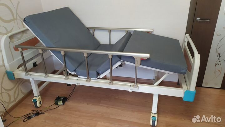 Медицинская кровать с электроприводом