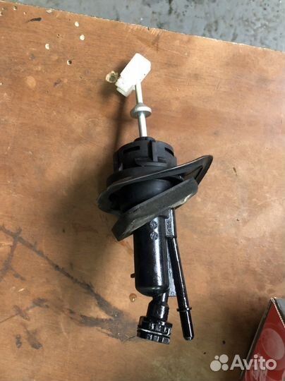 Главный цилиндр сцепления FTE ford focus 2