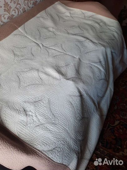 Комплект Покрывало на 2 х сп. кровать +наволочки
